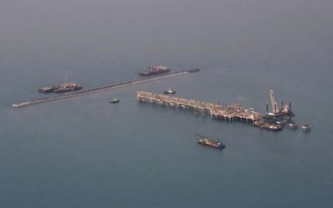 原油期货周四连续第三个交易日走低