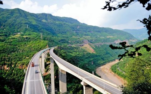 贵州今年计划完成投资4300亿元以上