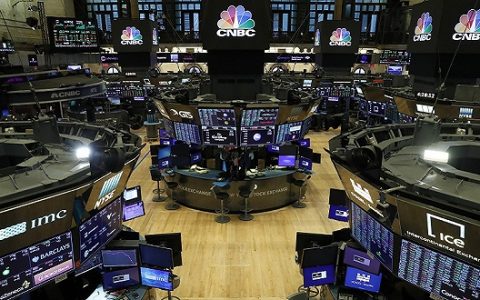 美股指期货再遭熔断 2万亿美元刺激计划存分歧