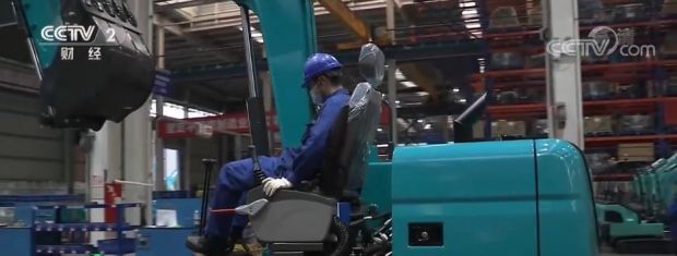 挖掘机海外市场出口创新高，同比增长34.2％