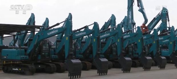 挖掘机海外市场出口创新高，同比增长34.2％