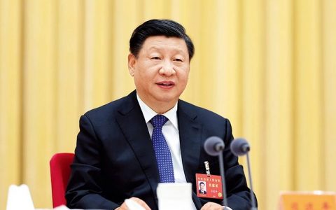 <strong>习近平：当前经济工作的几个重大问题</strong>