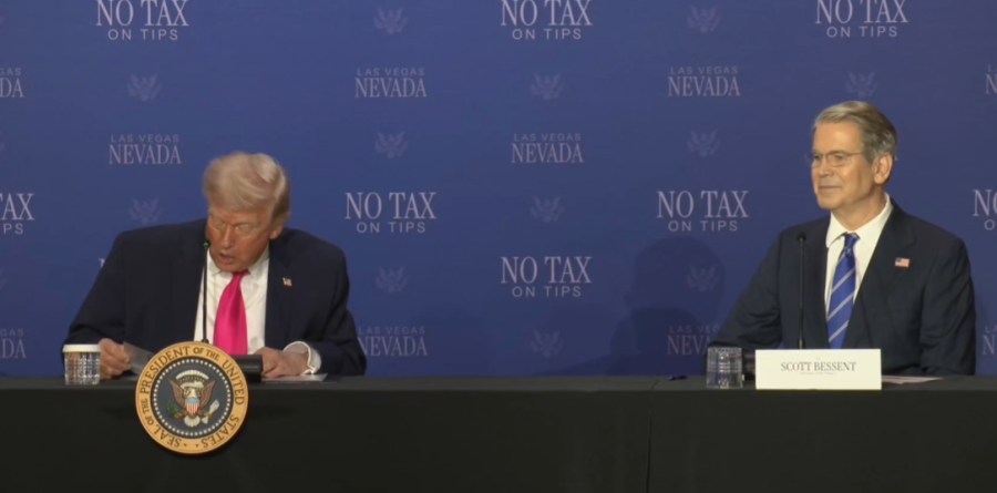 特朗普：贝森特很难 得替我安抚市场